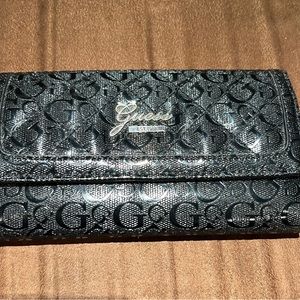 Guess Wallet